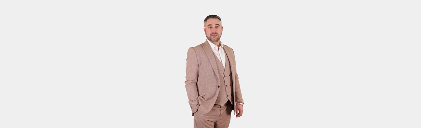 Հիմնադիր
